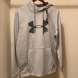 Under Armour men’s hoodie.